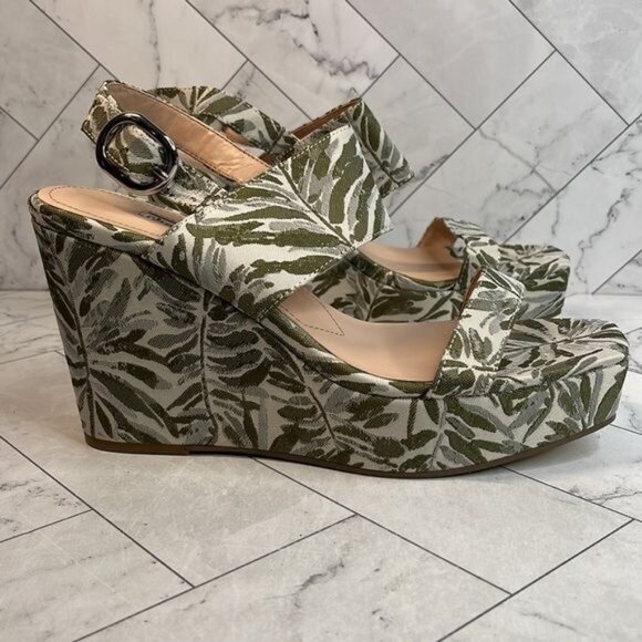 NWT Charles by Charles David Womens Jordan Green Multi Platform Wedges 9.5M - Picture 6 of 9